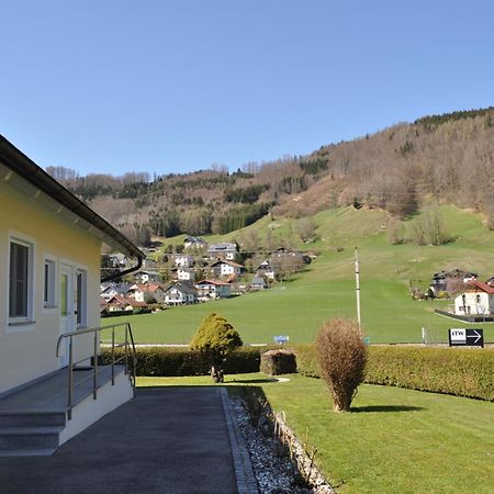 Ferienwohnung Am Traunsee อัลท์มุนสเตอร์ ภายนอก รูปภาพ