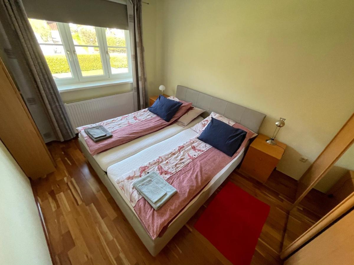 Ferienwohnung Am Traunsee อัลท์มุนสเตอร์ ภายนอก รูปภาพ