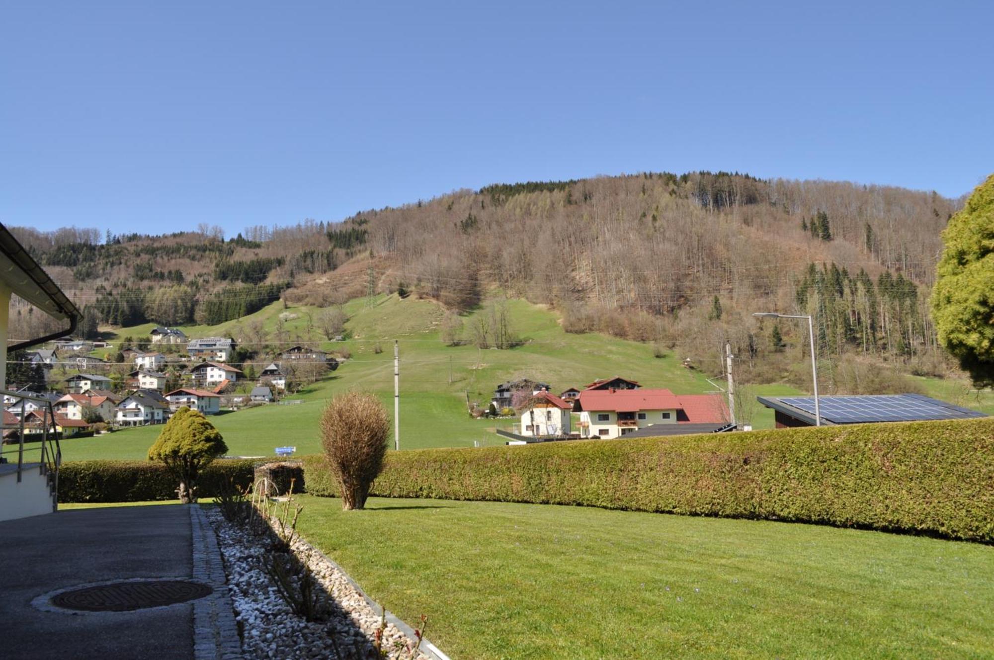 Ferienwohnung Am Traunsee อัลท์มุนสเตอร์ ภายนอก รูปภาพ