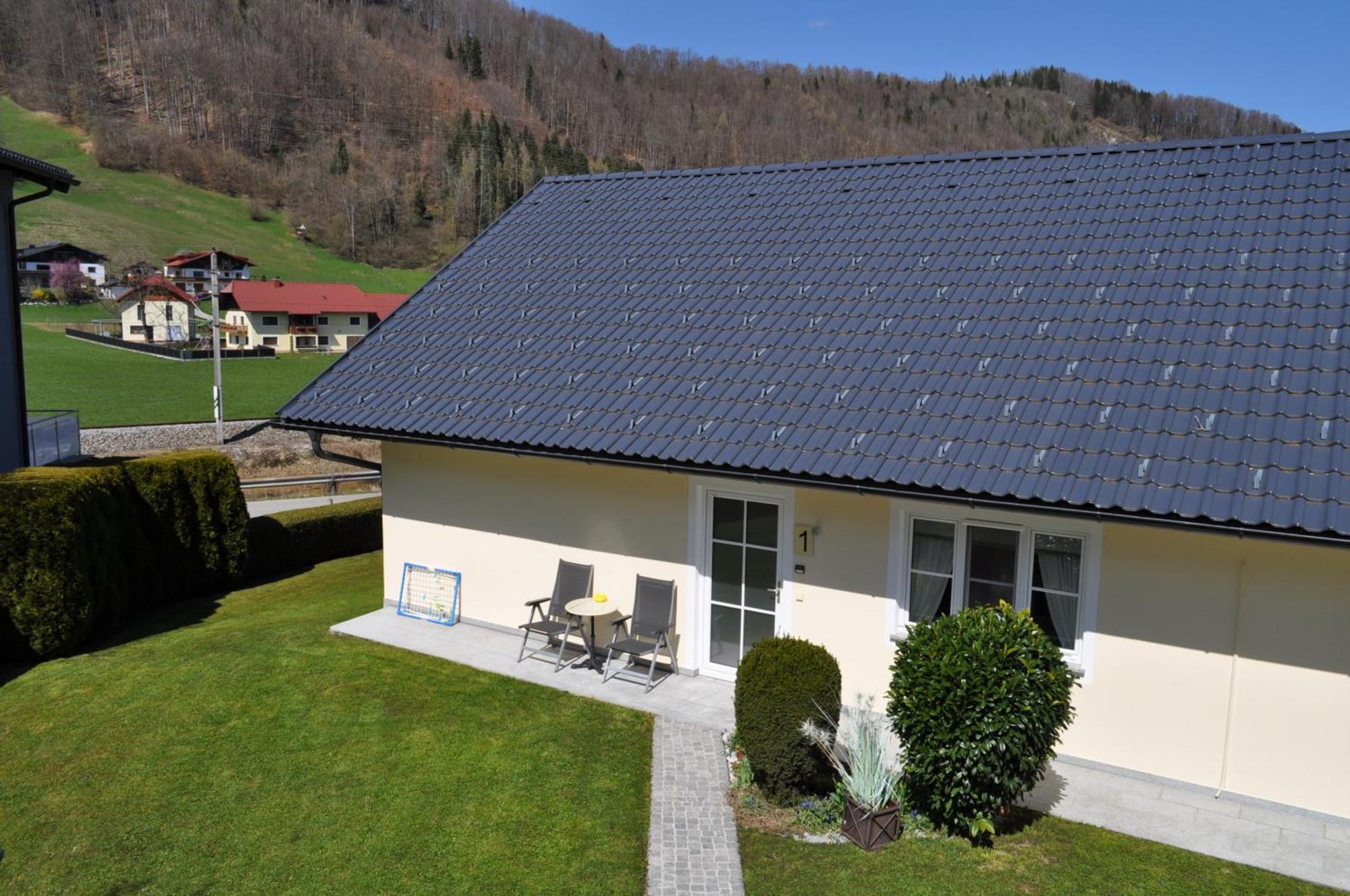 Ferienwohnung Am Traunsee อัลท์มุนสเตอร์ ภายนอก รูปภาพ